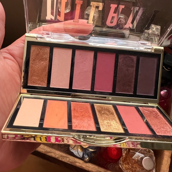 New Milani eyeshadow palettes, almost new I have only swatched them. - Picture 4 of 8